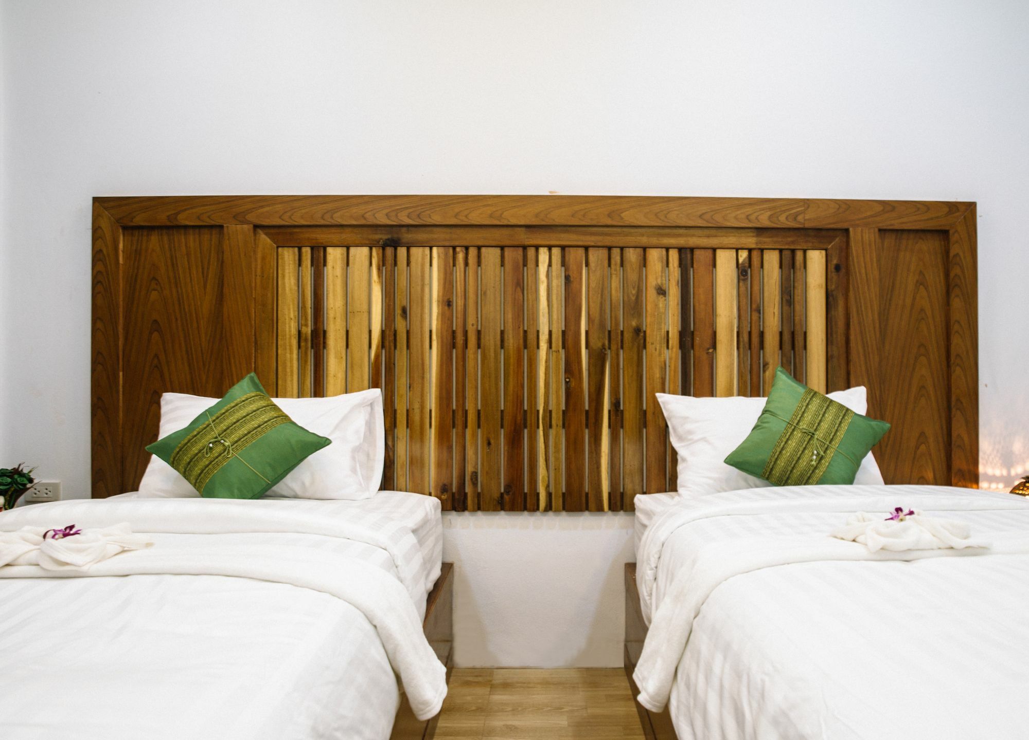 Billabong Hotel And Cafe Baan Tai Exterior foto